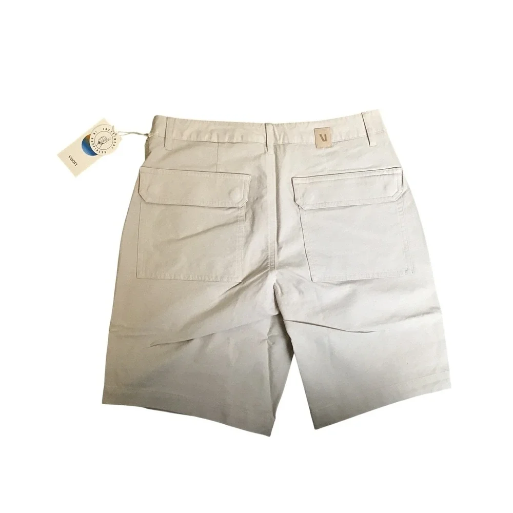 Vuori Men's‎ Oatmeal Classic Woven Shorts Size 28 NWT